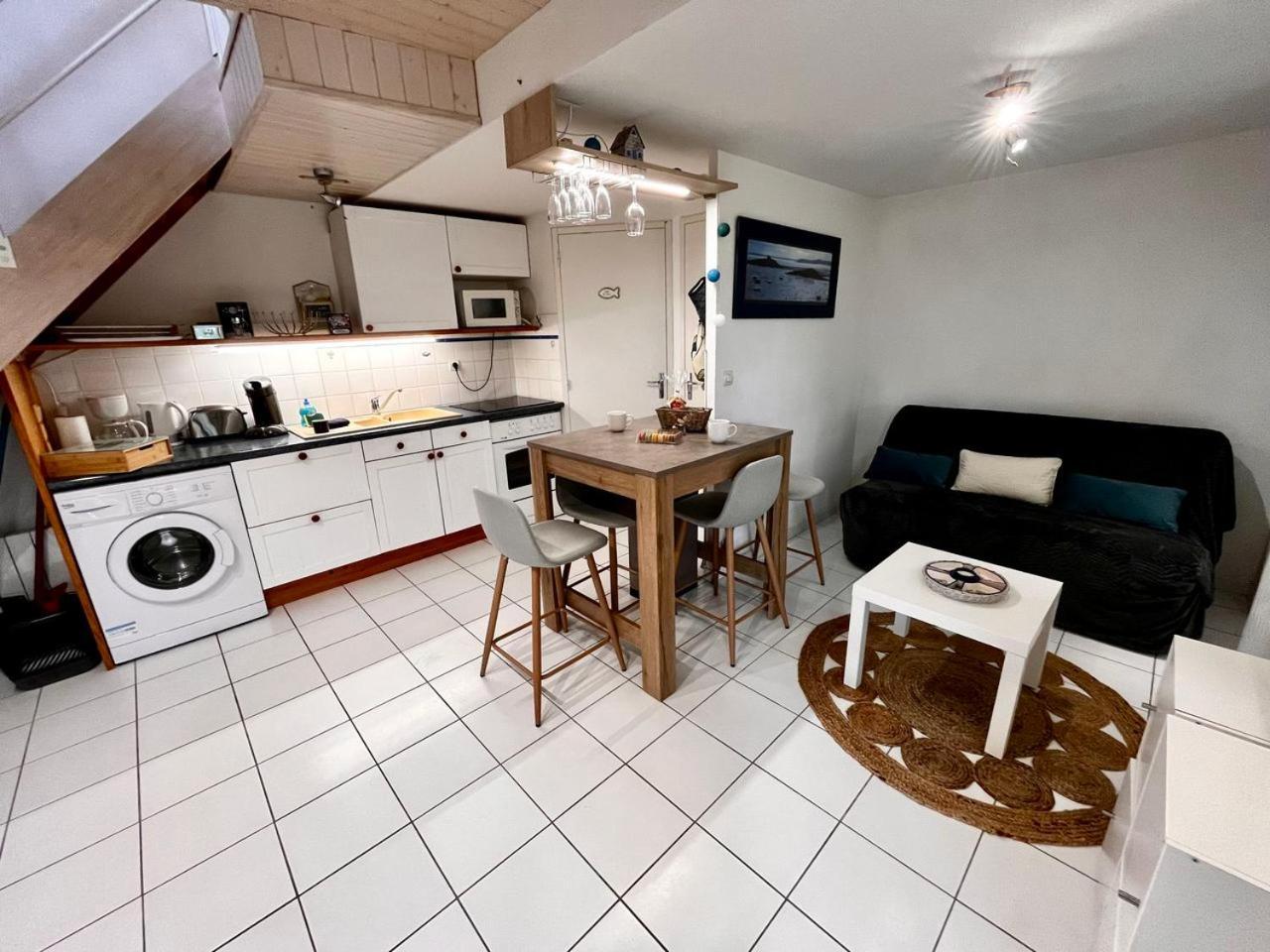 Keraven, Charmante Maisonnette, Piscine Commune 1-4 Personnes Moelan-sur-Mer Exterior foto